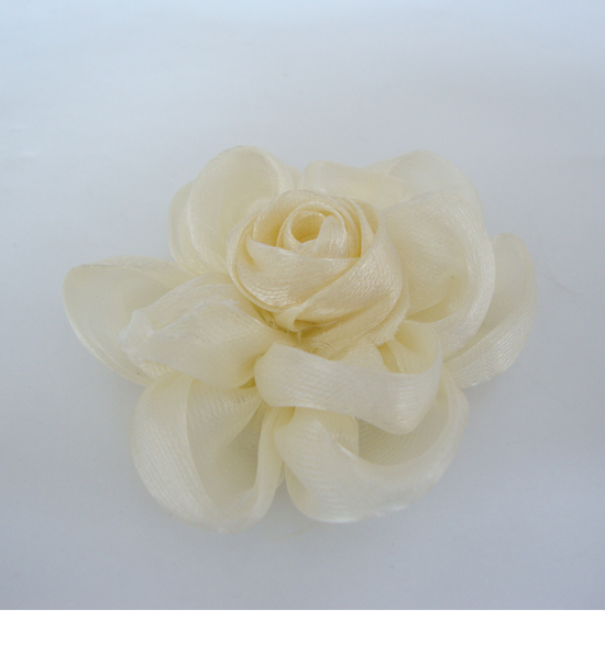 fiore petali in rete "crinolina" mm.70 - col. Avorio - Clicca l'immagine per chiudere
