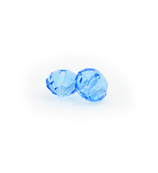 Faced ½ crystal bead - Light sky blue (1 thread)