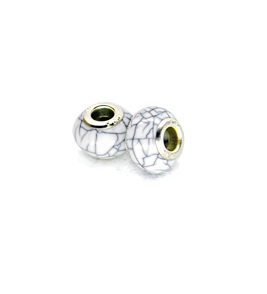 Rock donut bead (2 pieces) 14x10 mm - White
